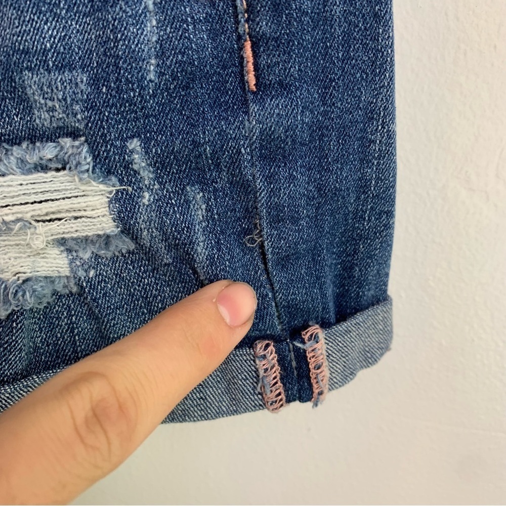 Aeropostale Medium Wash High Rise Shorty Jean Shorts - Picture 7 of 9